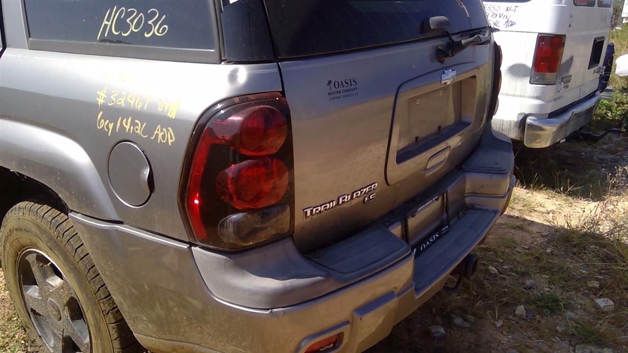 https://f005.backblazeb2.com/file/img-partshotlines-com/Inventory/EX248/Vehicle/3135_11.jpg