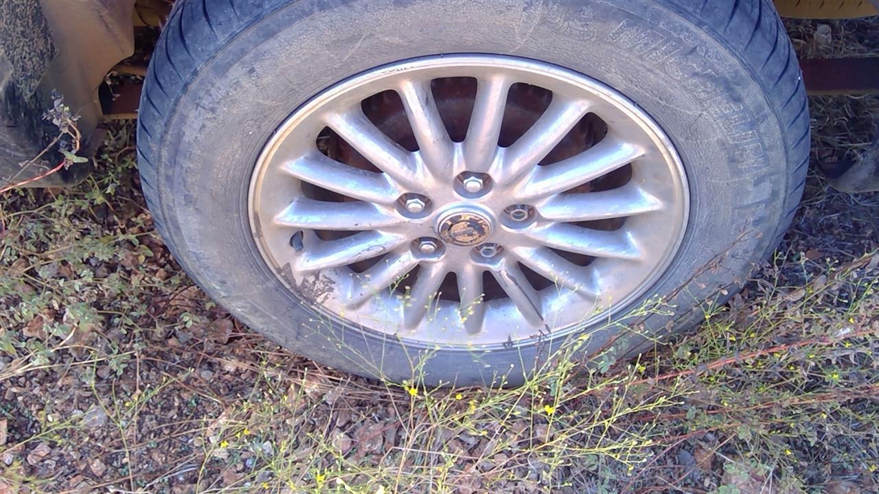 https://f005.backblazeb2.com/file/img-partshotlines-com/Inventory/EX248/Vehicle/3169_09.jpg