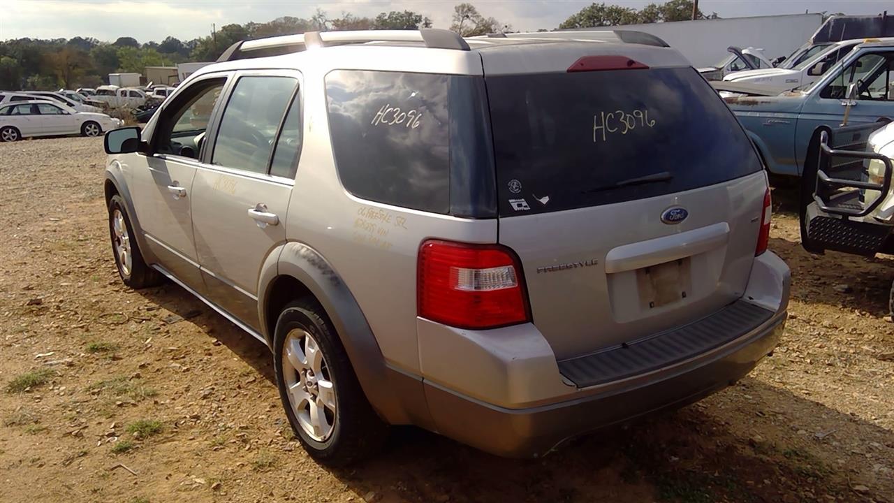 https://f005.backblazeb2.com/file/img-partshotlines-com/Inventory/EX248/Vehicle/3199_05.jpg