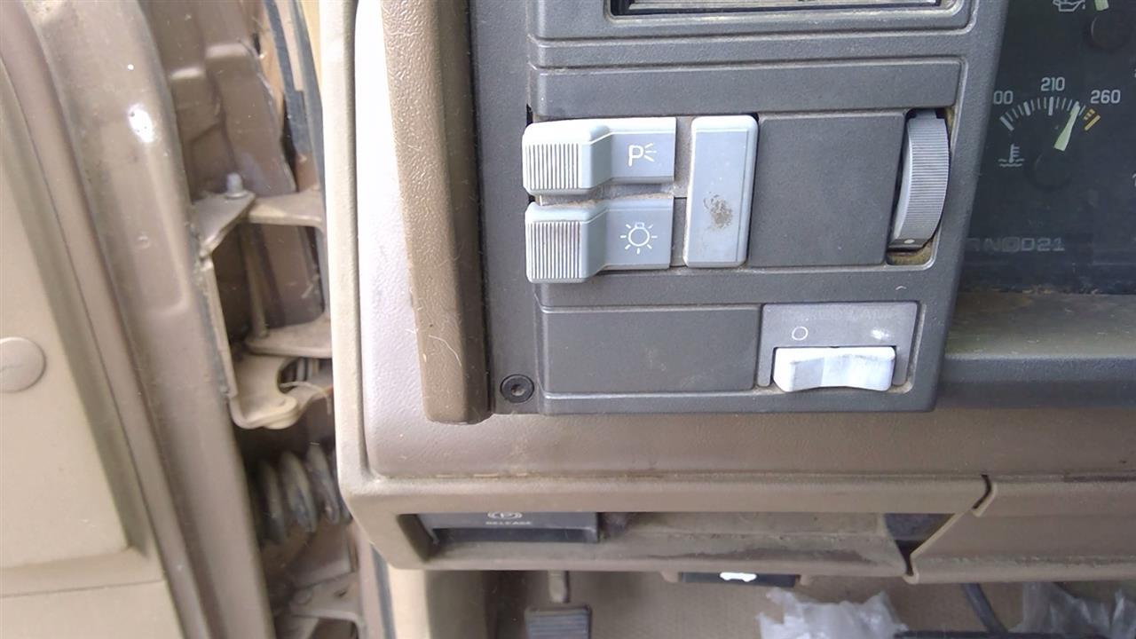 https://f005.backblazeb2.com/file/img-partshotlines-com/Inventory/EX248/Vehicle/3205_13.jpg