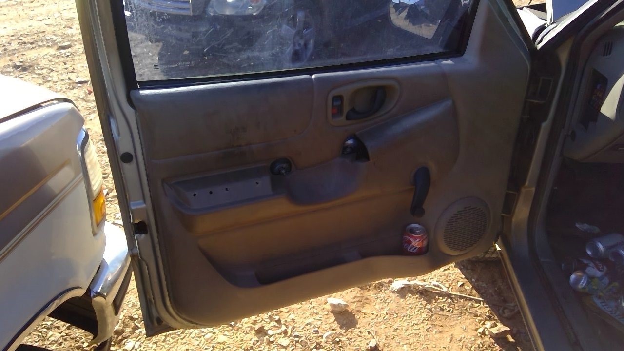https://f005.backblazeb2.com/file/img-partshotlines-com/Inventory/EX248/Vehicle/3235_08.jpg
