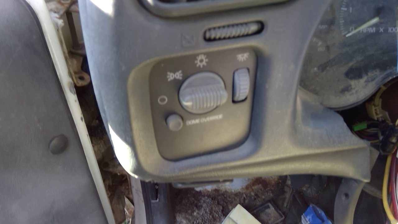 https://f005.backblazeb2.com/file/img-partshotlines-com/Inventory/EX248/Vehicle/3237_11.jpg