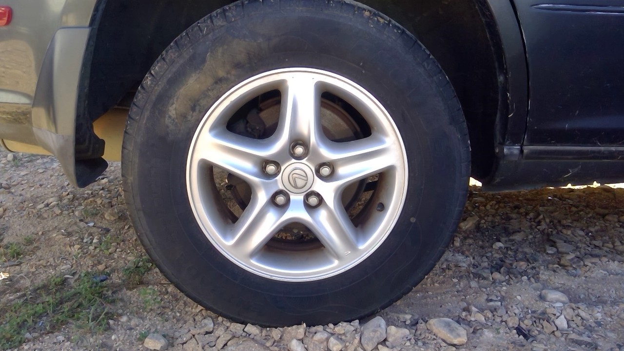https://f005.backblazeb2.com/file/img-partshotlines-com/Inventory/EX248/Vehicle/3303_07.jpg