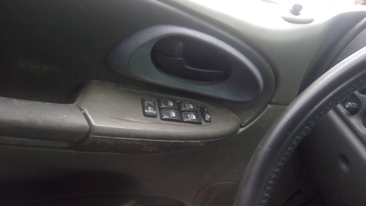 https://f005.backblazeb2.com/file/img-partshotlines-com/Inventory/EX248/Vehicle/3317_11.jpg