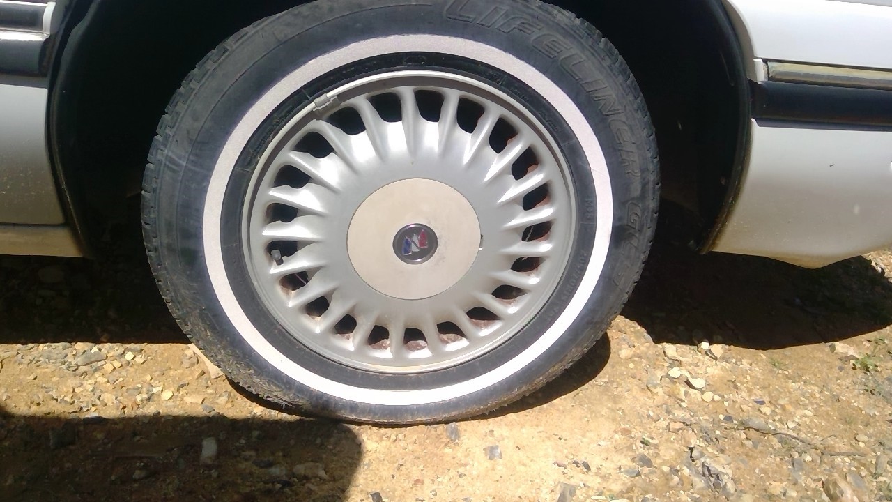 https://f005.backblazeb2.com/file/img-partshotlines-com/Inventory/EX248/Vehicle/3337_05.jpg