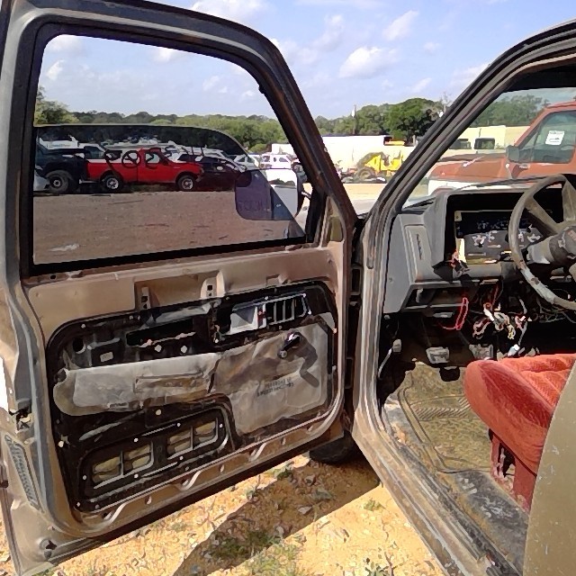 https://f005.backblazeb2.com/file/img-partshotlines-com/Inventory/EX248/Vehicle/3412_09.jpg
