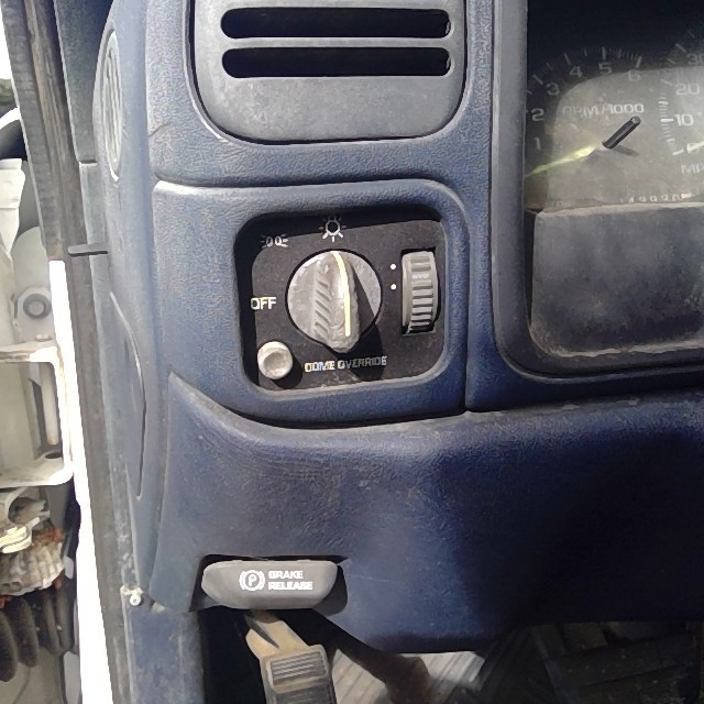 https://f005.backblazeb2.com/file/img-partshotlines-com/Inventory/EX248/Vehicle/3484_10.jpg