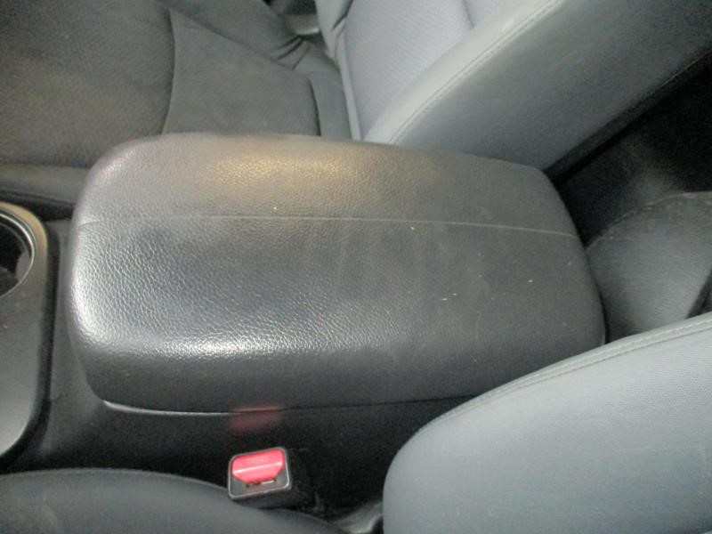 https://f005.backblazeb2.com/file/img-partshotlines-com/Inventory/EX26/Vehicle/75892_04.jpg
