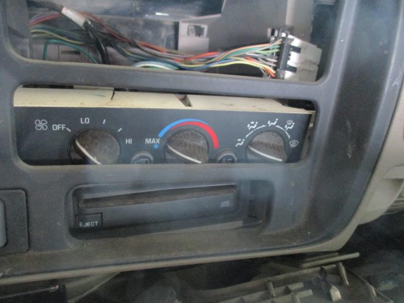 https://f005.backblazeb2.com/file/img-partshotlines-com/Inventory/EX26/Vehicle/78065_05.jpg