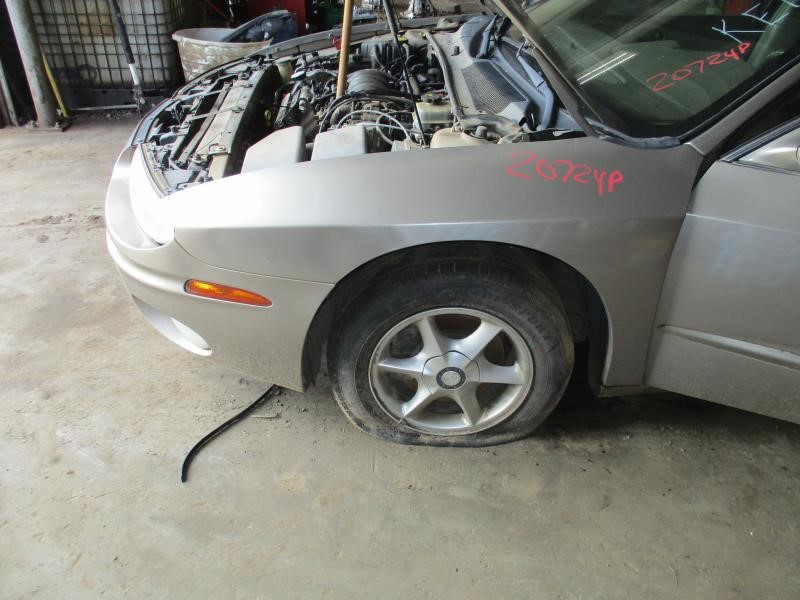 https://f005.backblazeb2.com/file/img-partshotlines-com/Inventory/EX26/Vehicle/78305_03.jpg