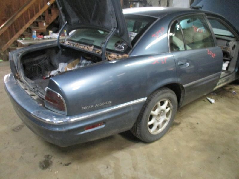 https://f005.backblazeb2.com/file/img-partshotlines-com/Inventory/EX26/Vehicle/79481_12.jpg