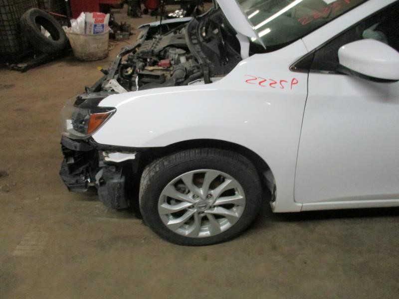 https://f005.backblazeb2.com/file/img-partshotlines-com/Inventory/EX26/Vehicle/79790_03.jpg