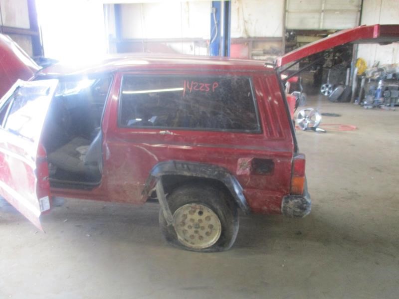 https://f005.backblazeb2.com/file/img-partshotlines-com/Inventory/EX26/Vehicle/81320_01.jpg