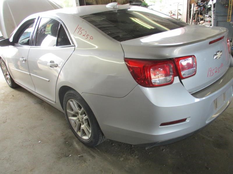 https://f005.backblazeb2.com/file/img-partshotlines-com/Inventory/EX26/Vehicle/81934_01.jpg