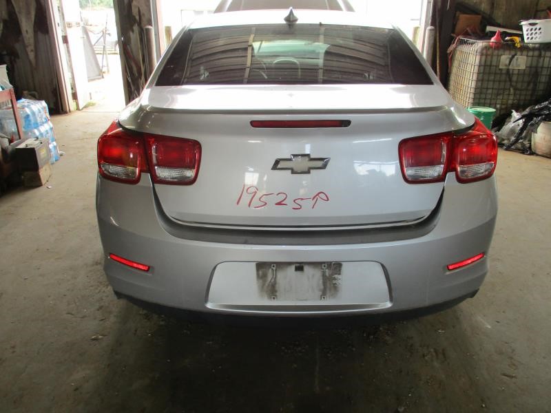 https://f005.backblazeb2.com/file/img-partshotlines-com/Inventory/EX26/Vehicle/81934_03.jpg