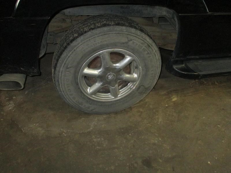 https://f005.backblazeb2.com/file/img-partshotlines-com/Inventory/EX26/Vehicle/82146_05.jpg