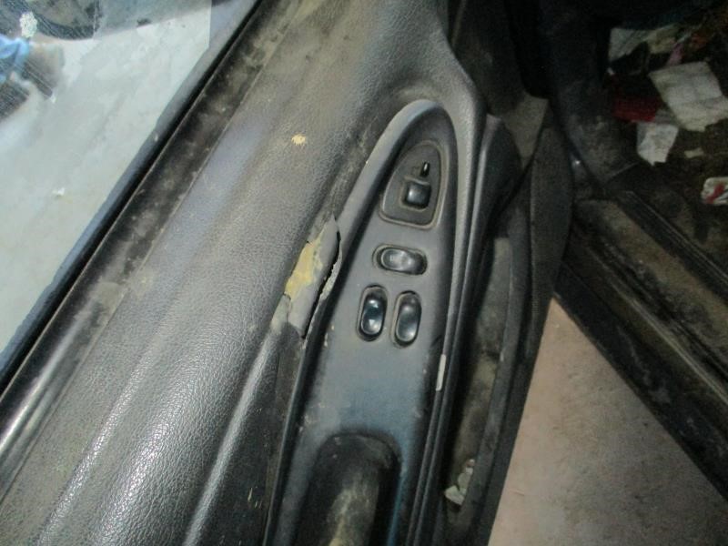 https://f005.backblazeb2.com/file/img-partshotlines-com/Inventory/EX26/Vehicle/82187_11.jpg