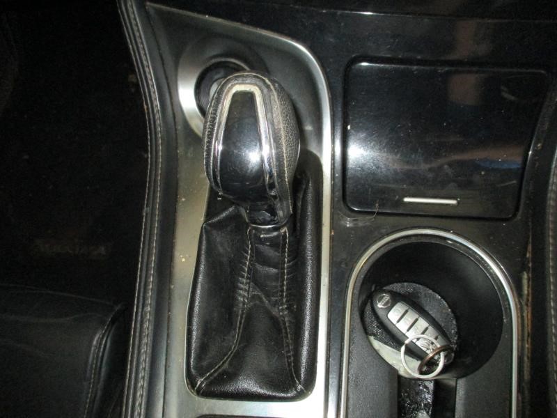 https://f005.backblazeb2.com/file/img-partshotlines-com/Inventory/EX26/Vehicle/82233_11.jpg