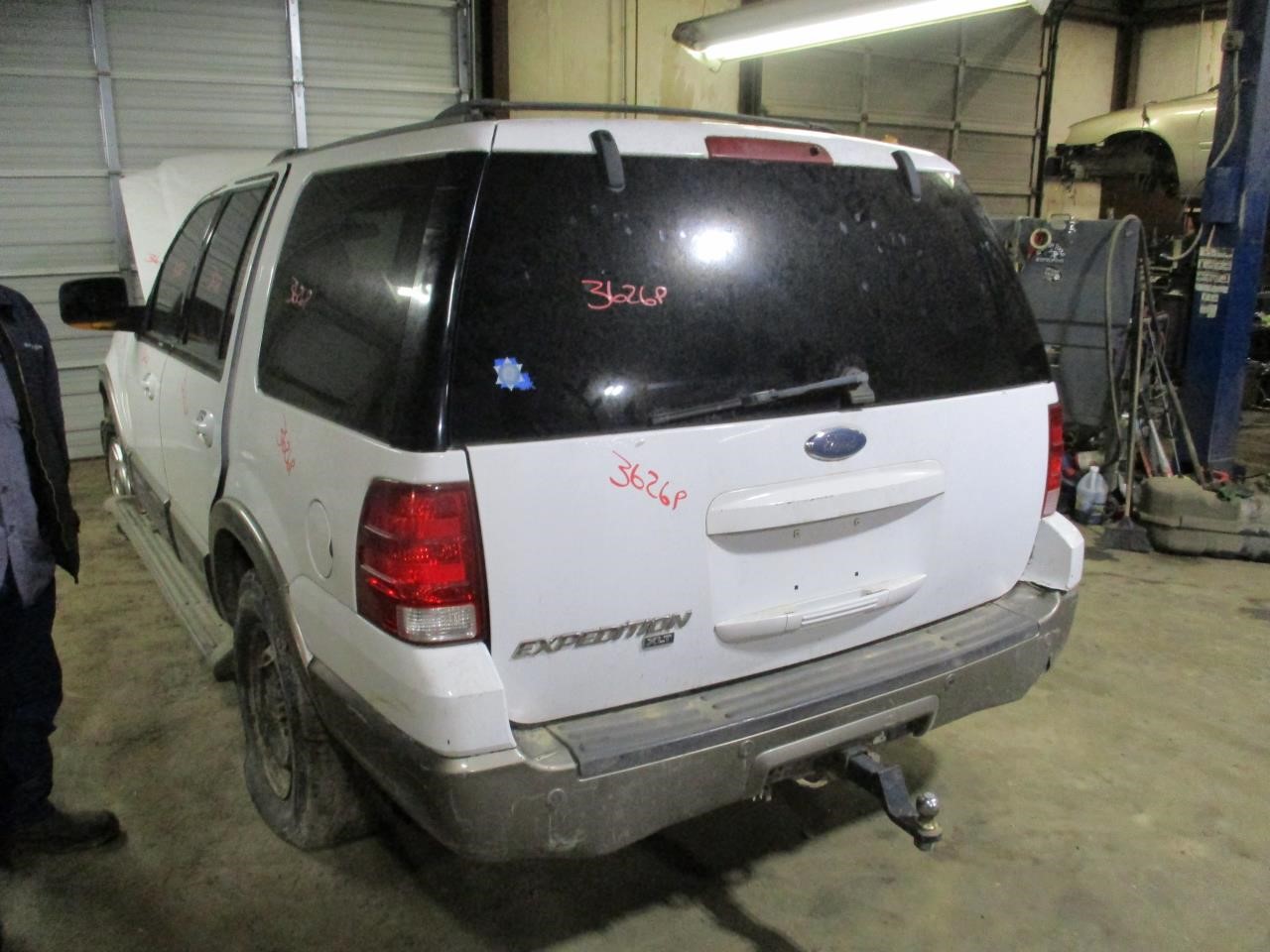 https://f005.backblazeb2.com/file/img-partshotlines-com/Inventory/EX26/Vehicle/83306_02.jpg