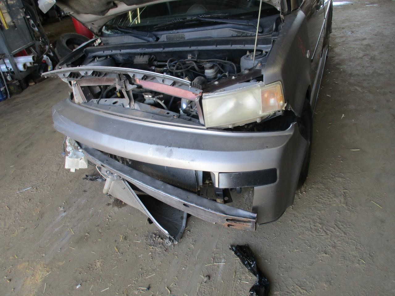 https://f005.backblazeb2.com/file/img-partshotlines-com/Inventory/EX26/Vehicle/83440_06.jpg