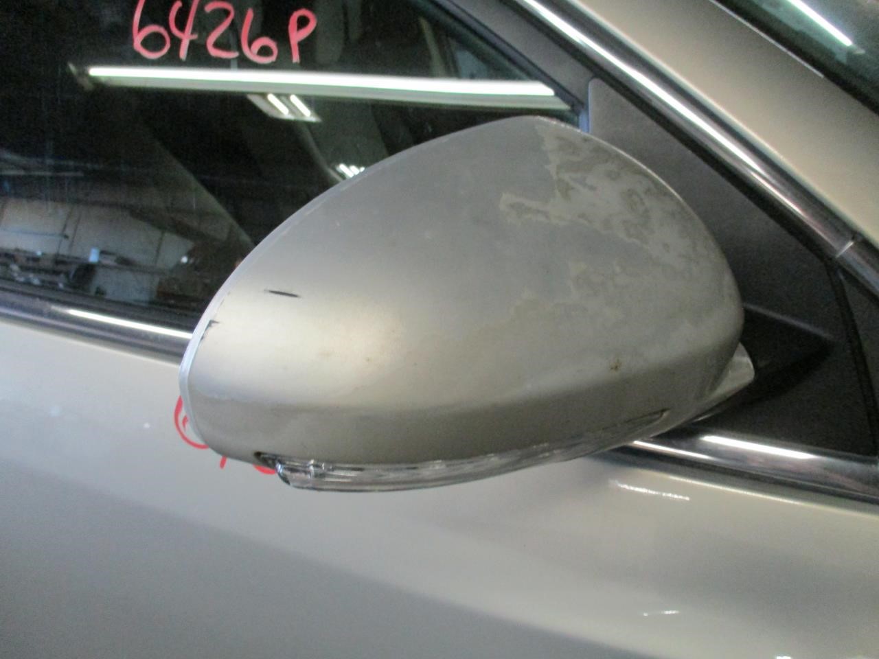 https://f005.backblazeb2.com/file/img-partshotlines-com/Inventory/EX26/Vehicle/83674_08.jpg