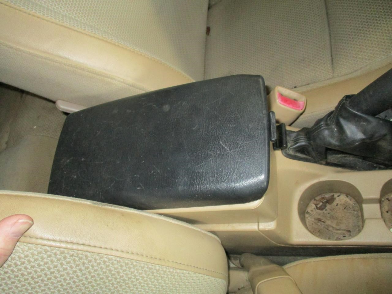 https://f005.backblazeb2.com/file/img-partshotlines-com/Inventory/EX26/Vehicle/84114_07.jpg