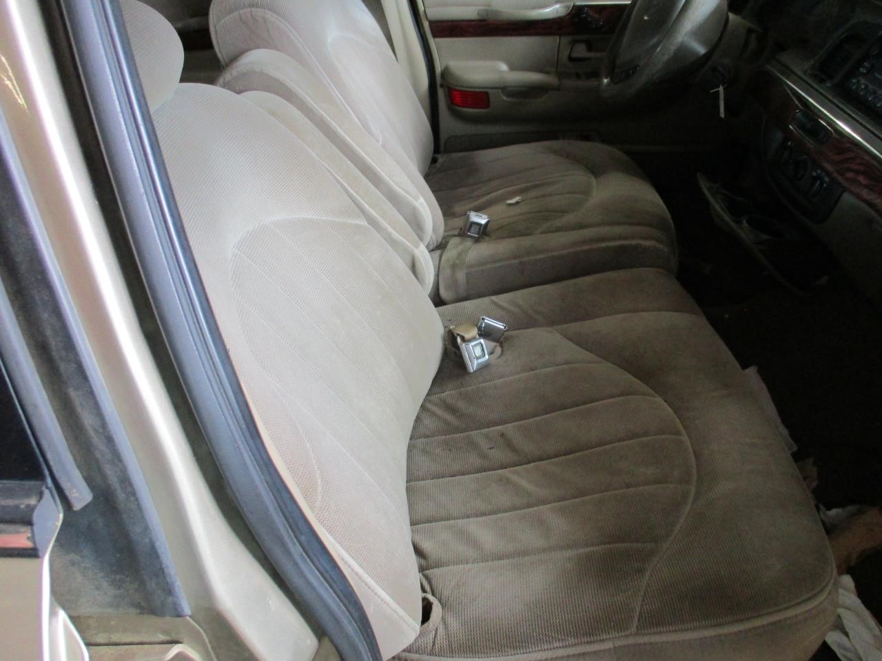 https://f005.backblazeb2.com/file/img-partshotlines-com/Inventory/EX26/Vehicle/84178_08.jpg