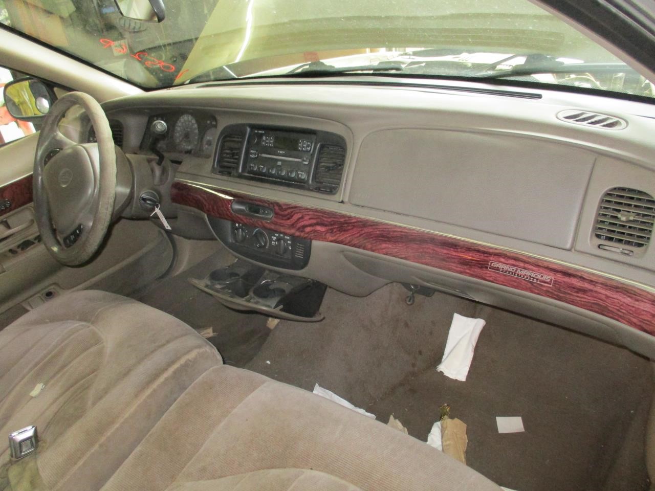 https://f005.backblazeb2.com/file/img-partshotlines-com/Inventory/EX26/Vehicle/84178_09.jpg