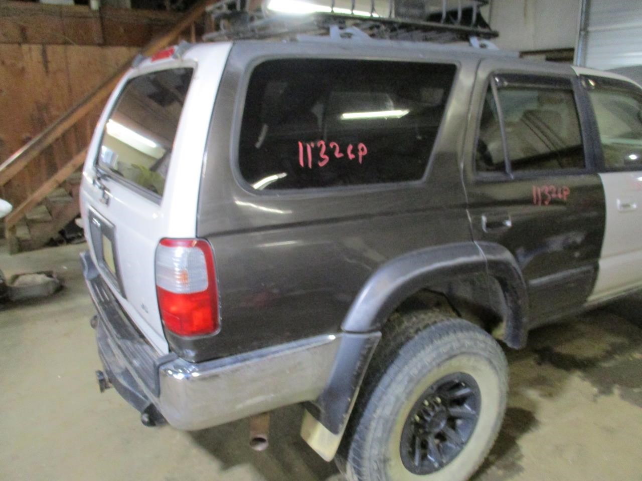https://f005.backblazeb2.com/file/img-partshotlines-com/Inventory/EX26/Vehicle/84285_04.jpg