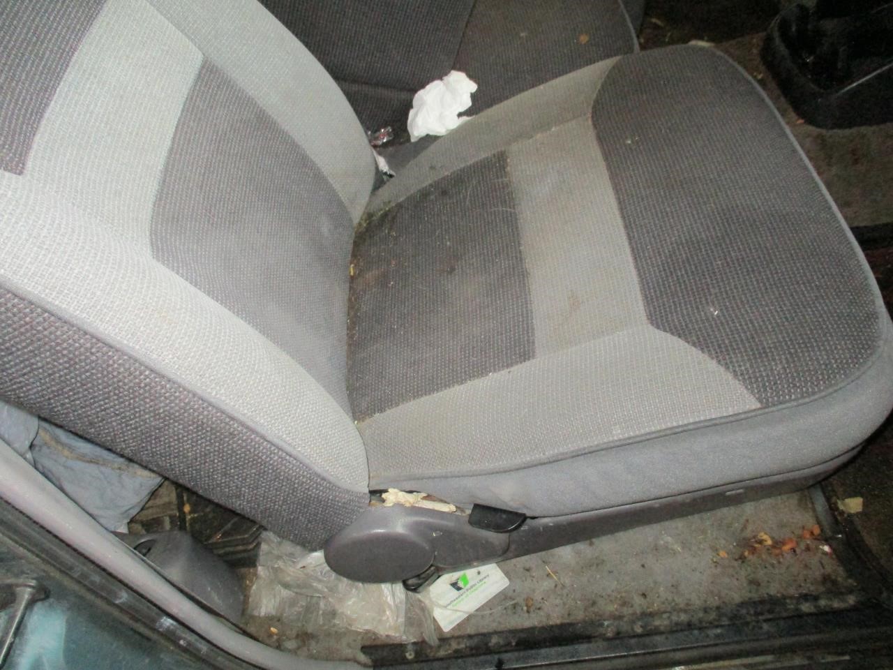 https://f005.backblazeb2.com/file/img-partshotlines-com/Inventory/EX26/Vehicle/84385_08.jpg