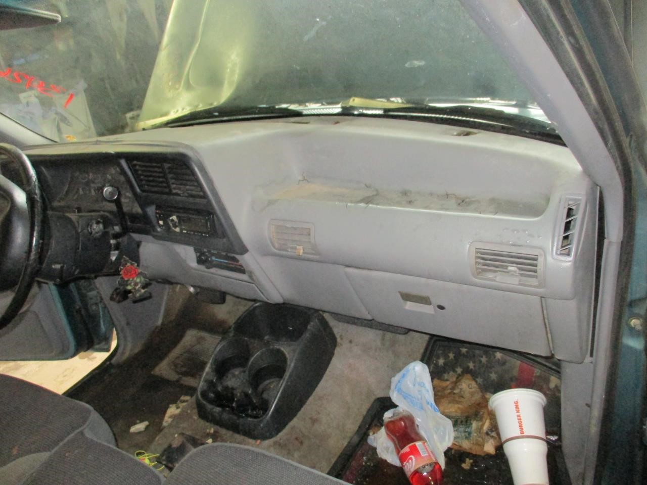 https://f005.backblazeb2.com/file/img-partshotlines-com/Inventory/EX26/Vehicle/84385_10.jpg