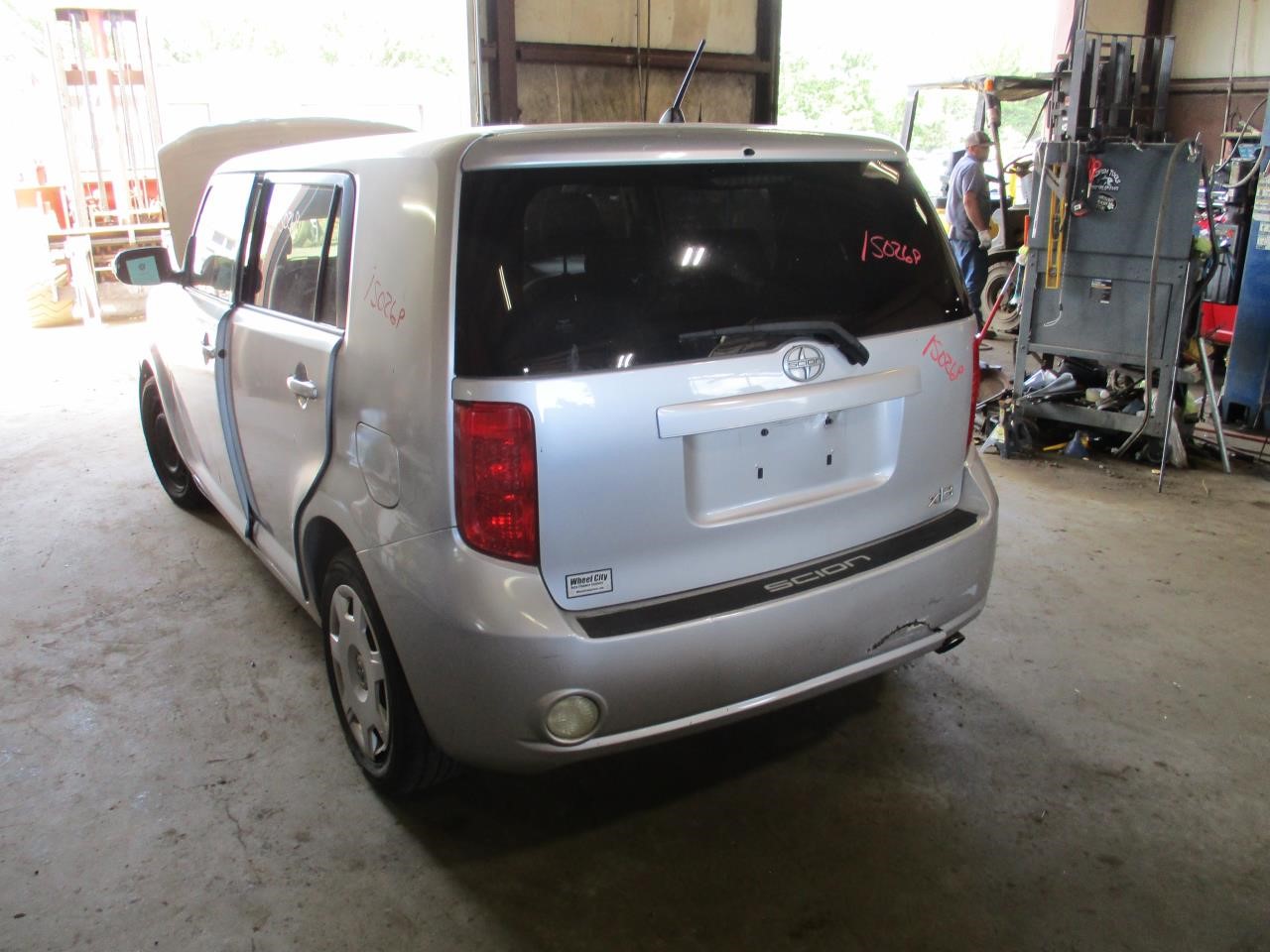 https://f005.backblazeb2.com/file/img-partshotlines-com/Inventory/EX26/Vehicle/84497_03.jpg