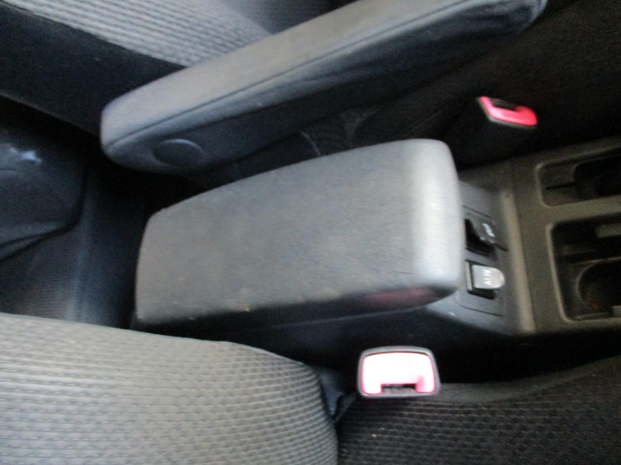 https://f005.backblazeb2.com/file/img-partshotlines-com/Inventory/EX26/Vehicle/84497_11.jpg
