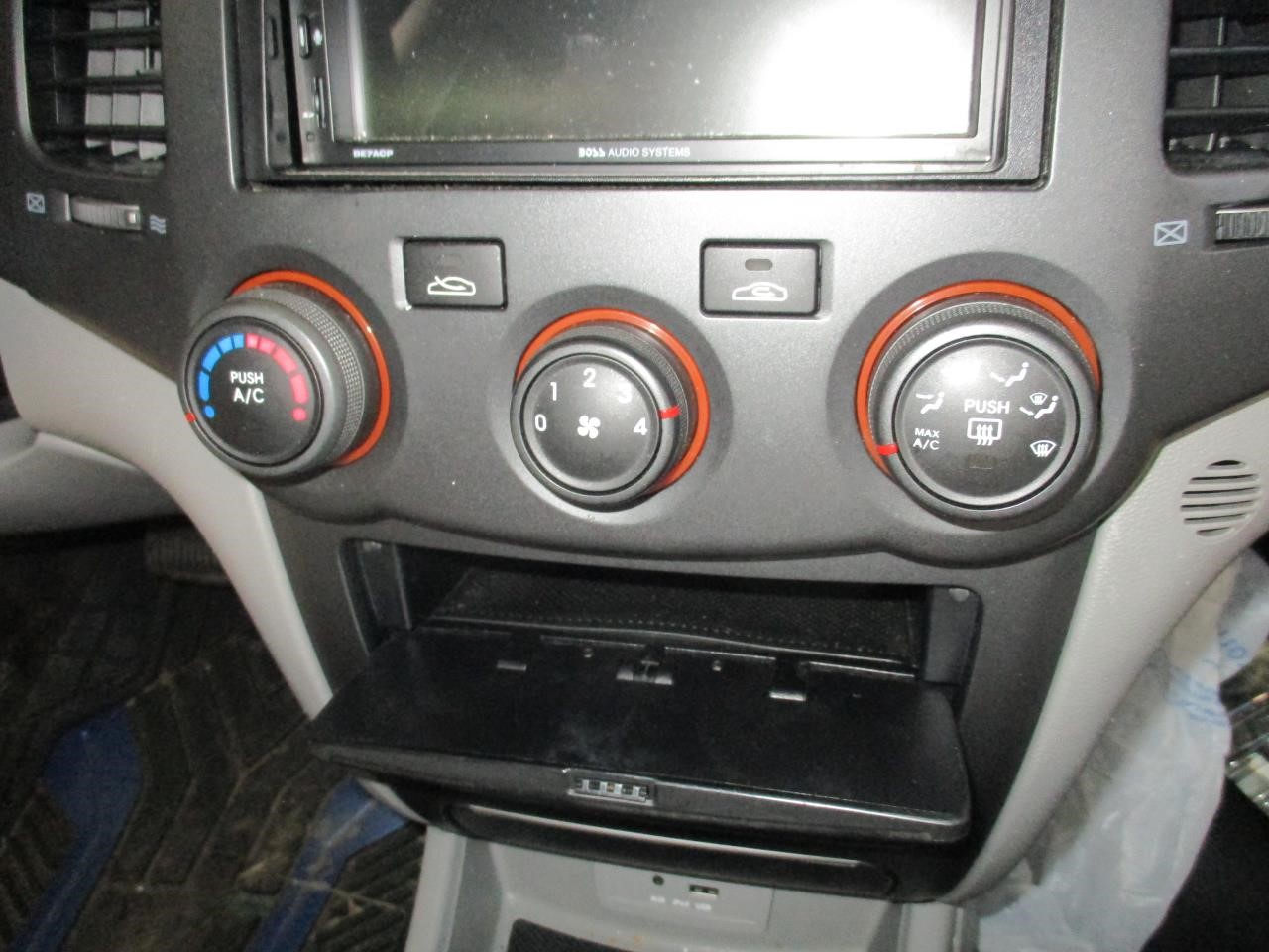 https://f005.backblazeb2.com/file/img-partshotlines-com/Inventory/EX26/Vehicle/84505_09.jpg