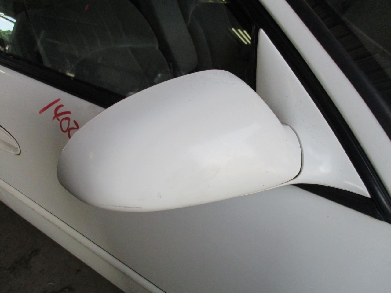 https://f005.backblazeb2.com/file/img-partshotlines-com/Inventory/EX26/Vehicle/84507_06.jpg