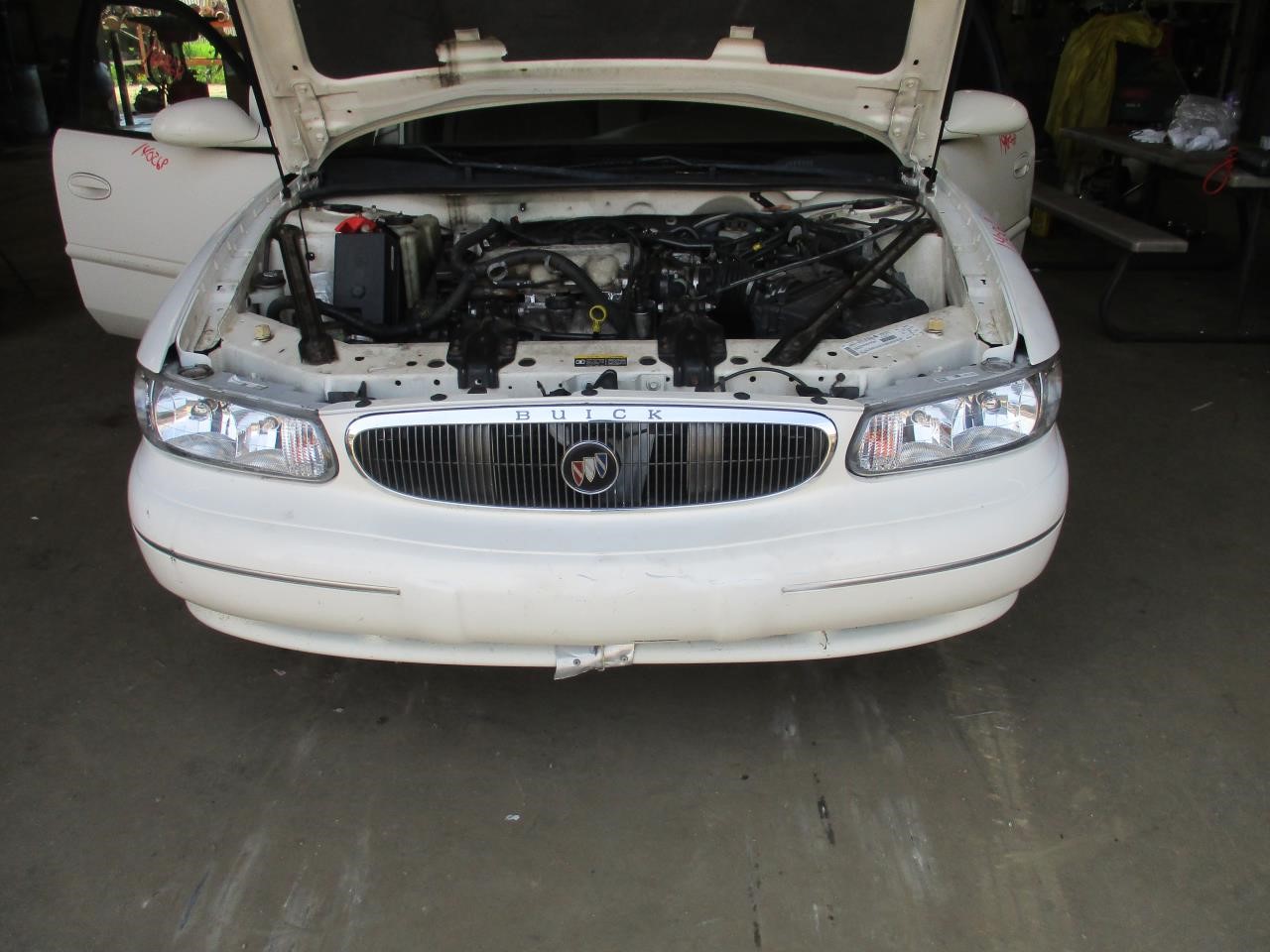 https://f005.backblazeb2.com/file/img-partshotlines-com/Inventory/EX26/Vehicle/84507_11.jpg
