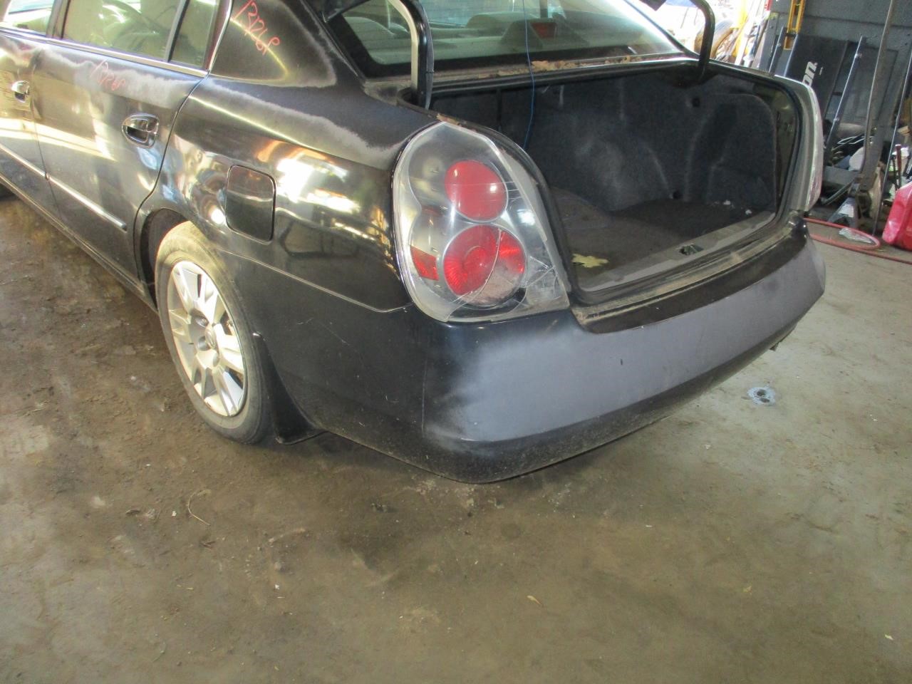 https://f005.backblazeb2.com/file/img-partshotlines-com/Inventory/EX26/Vehicle/84664_02.jpg
