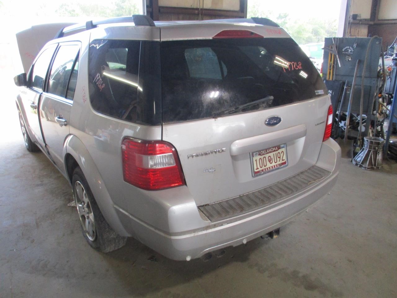 https://f005.backblazeb2.com/file/img-partshotlines-com/Inventory/EX26/Vehicle/85042_02.jpg
