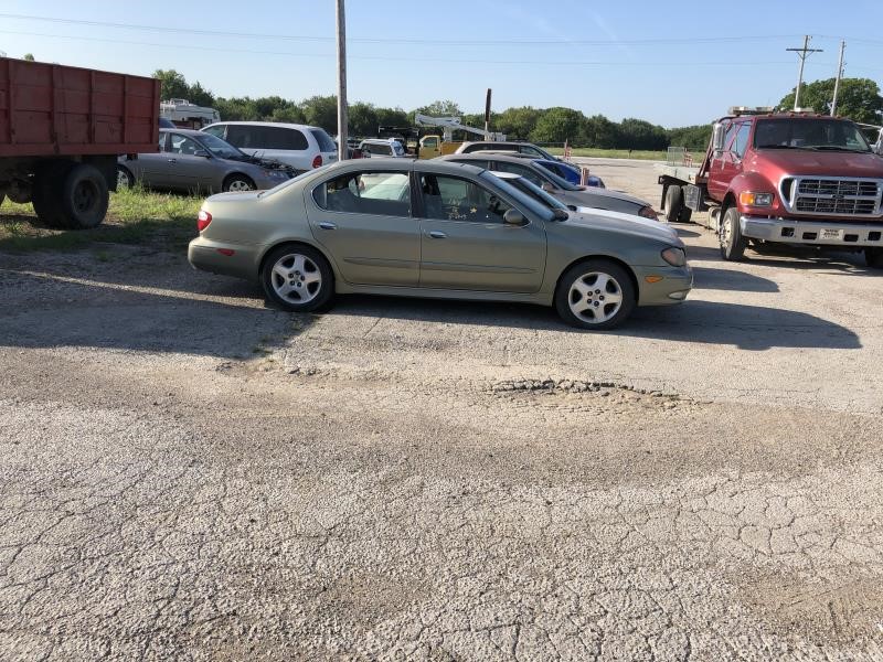 https://f005.backblazeb2.com/file/img-partshotlines-com/Inventory/EX304/Vehicle/15969_01.jpg