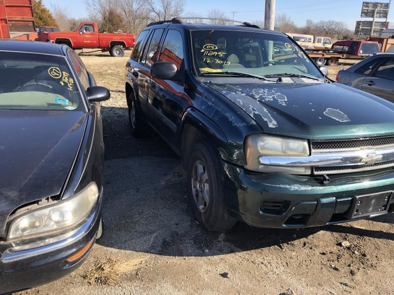 https://f005.backblazeb2.com/file/img-partshotlines-com/Inventory/EX304/Vehicle/16562_03.jpg