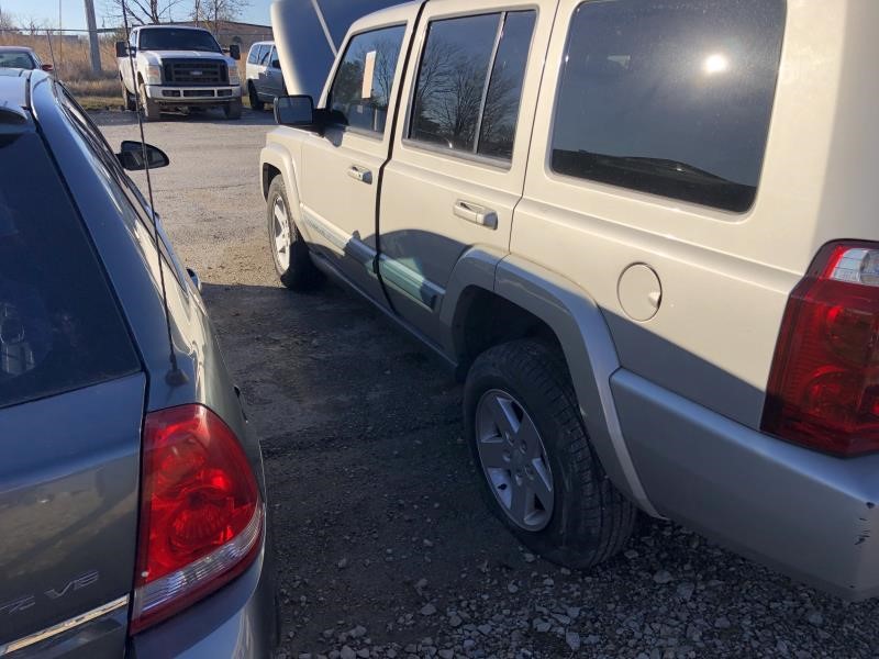 https://f005.backblazeb2.com/file/img-partshotlines-com/Inventory/EX304/Vehicle/18212_06.jpg