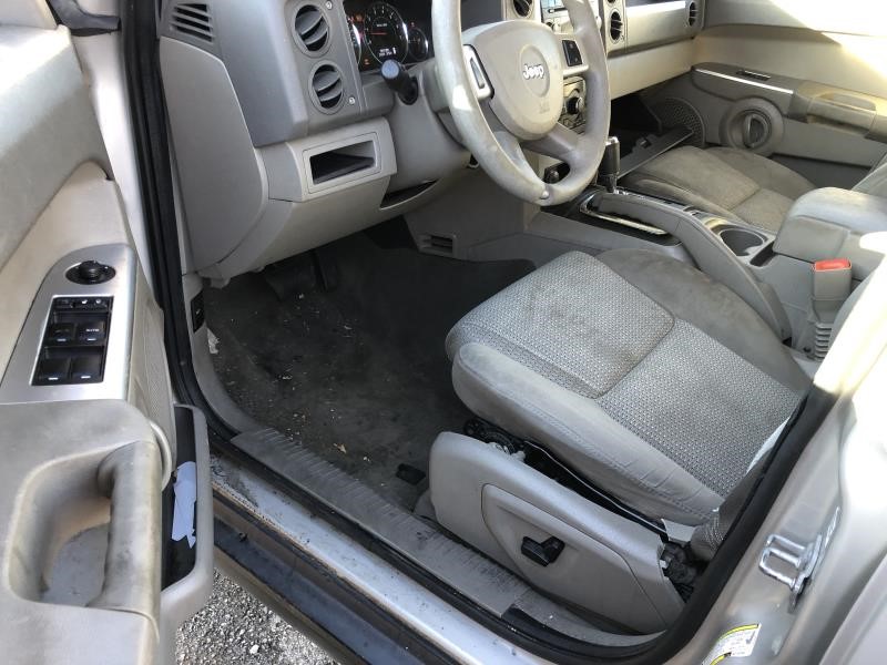 https://f005.backblazeb2.com/file/img-partshotlines-com/Inventory/EX304/Vehicle/18212_08.jpg