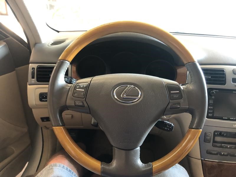 https://f005.backblazeb2.com/file/img-partshotlines-com/Inventory/EX304/Vehicle/19819_09.jpg
