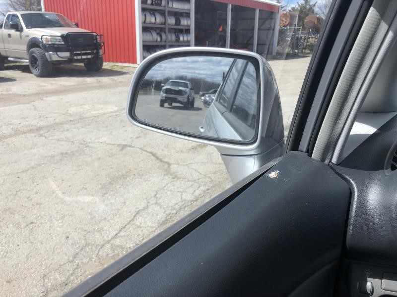 https://f005.backblazeb2.com/file/img-partshotlines-com/Inventory/EX304/Vehicle/20199_07.jpg