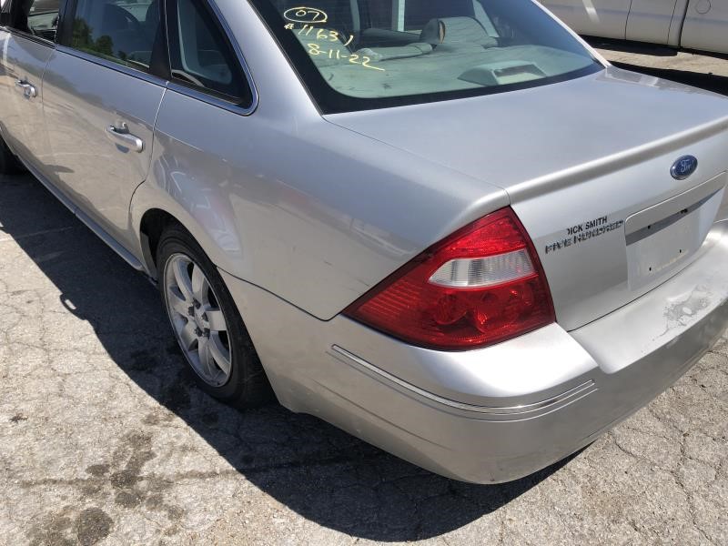 https://f005.backblazeb2.com/file/img-partshotlines-com/Inventory/EX304/Vehicle/22015_04.jpg