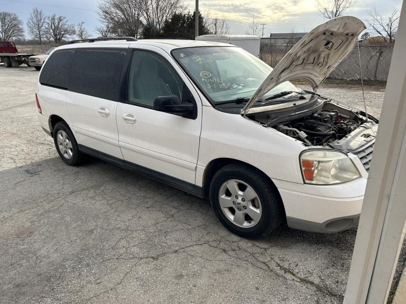 https://f005.backblazeb2.com/file/img-partshotlines-com/Inventory/EX304/Vehicle/23349_01.jpg