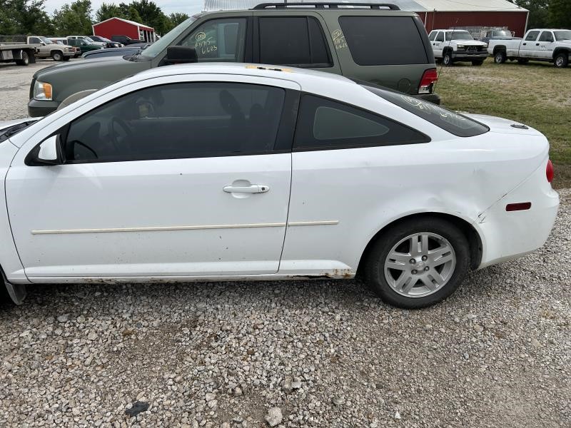 https://f005.backblazeb2.com/file/img-partshotlines-com/Inventory/EX304/Vehicle/23965_07.jpg