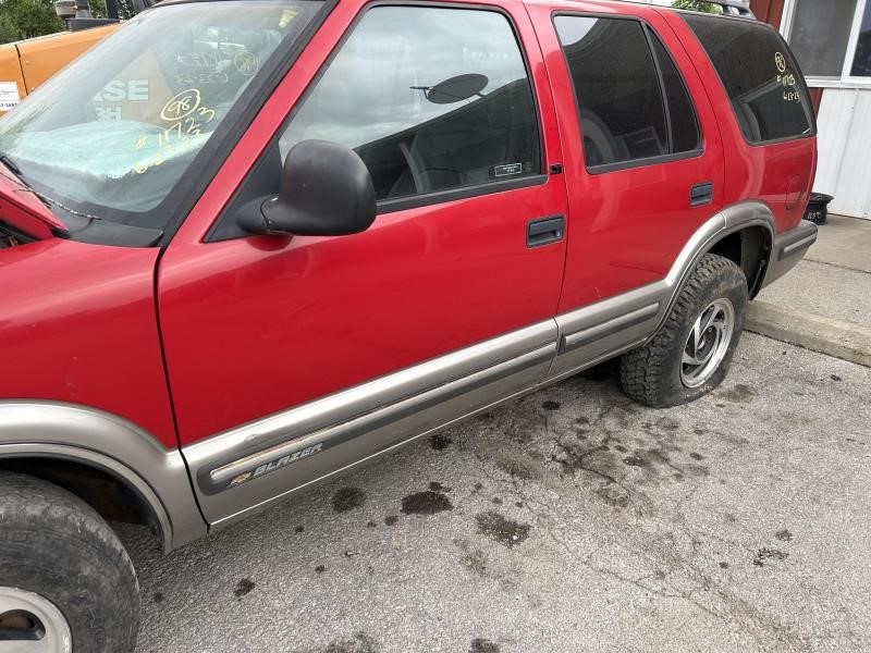 https://f005.backblazeb2.com/file/img-partshotlines-com/Inventory/EX304/Vehicle/24056_06.jpg