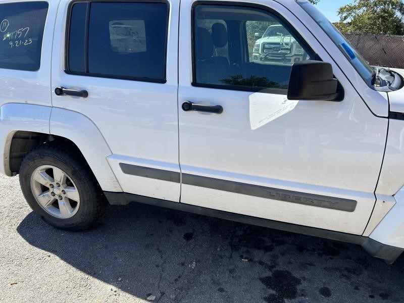 https://f005.backblazeb2.com/file/img-partshotlines-com/Inventory/EX304/Vehicle/24835_02.jpg