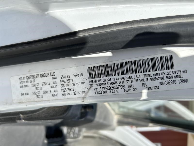 https://f005.backblazeb2.com/file/img-partshotlines-com/Inventory/EX304/Vehicle/24835_07.jpg